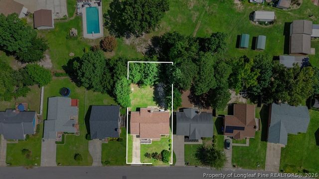 216 Fair Oaks Drive, Fayetteville, NC 28311