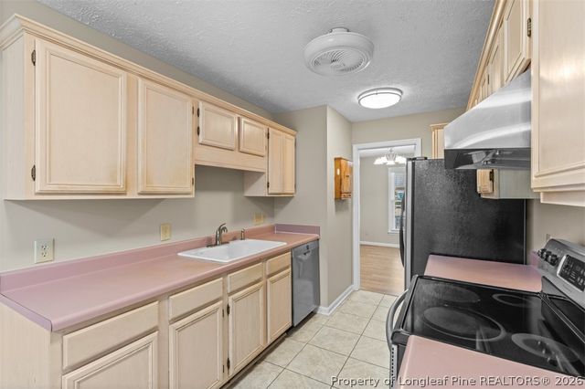 216 Fair Oaks Drive, Fayetteville, NC 28311