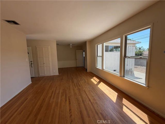 9065 Canterbury Avenue, Arleta, CA 91331