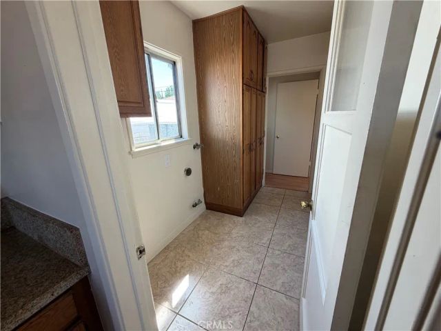 9065 Canterbury Avenue, Arleta, CA 91331