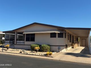 2233 E BEHREND Drive 23, Phoenix, AZ 85024