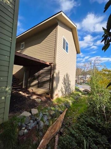 102 Shadow Wood Pl, Colfax, CA 95713