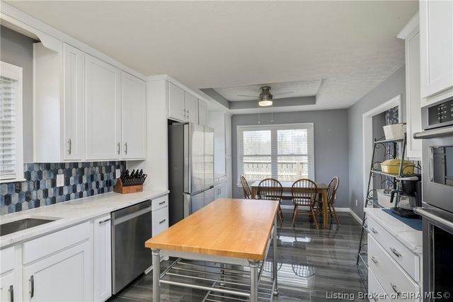 3221 Cummins Road, Borden, IN 47106