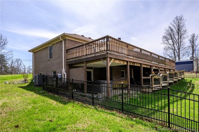 3221 Cummins Road, Borden, IN 47106