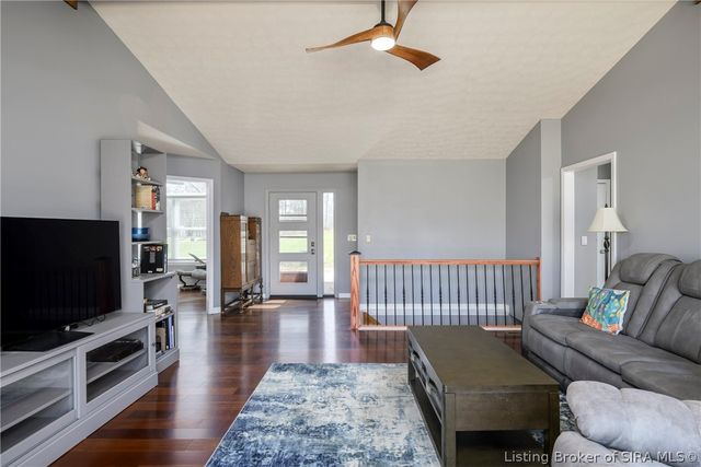 3221 Cummins Road, Borden, IN 47106