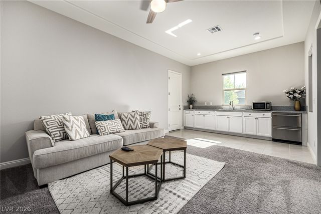 4104 San Capri Way, Las Vegas, NV 89141