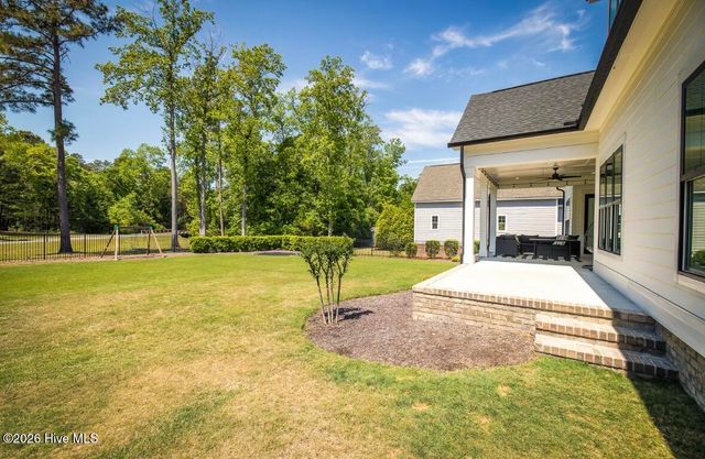 9274 Fallen Pear Lane NE, Leland, NC 28451