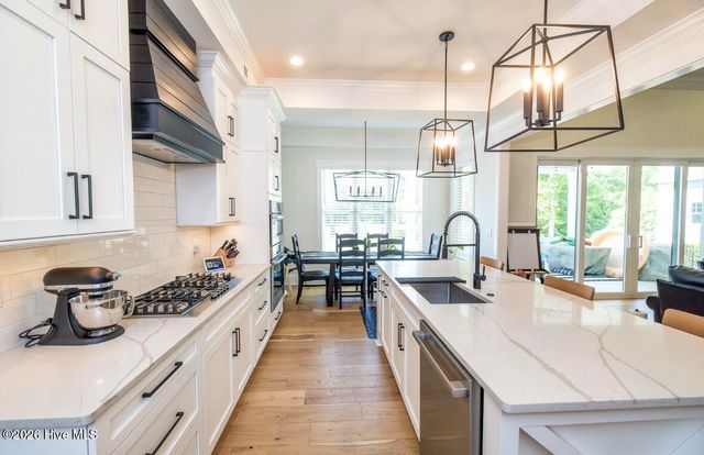 9274 Fallen Pear Lane NE, Leland, NC 28451