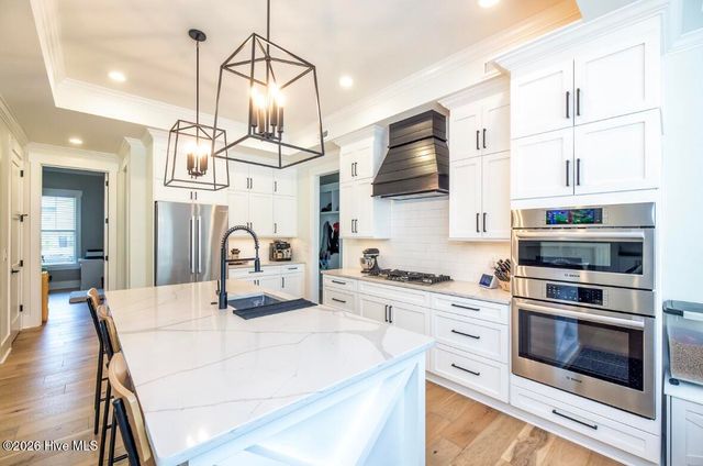 9274 Fallen Pear Lane NE, Leland, NC 28451