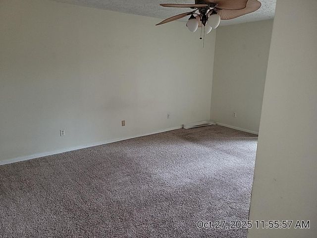 3815 SE CAMELOT DR, Lawton, OK 73501