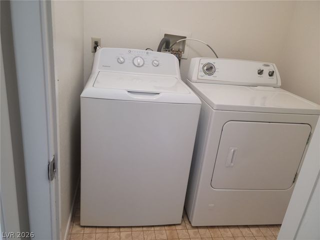 6663 West Tropicana Avenue 202, Las Vegas, NV 89103
