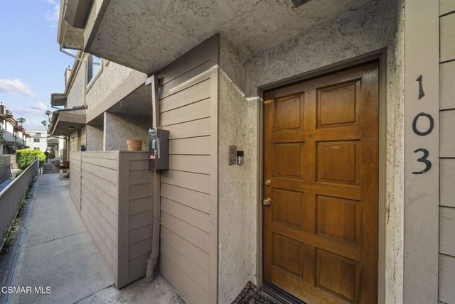 7240 Shirley Avenue 103, Reseda, CA 91335