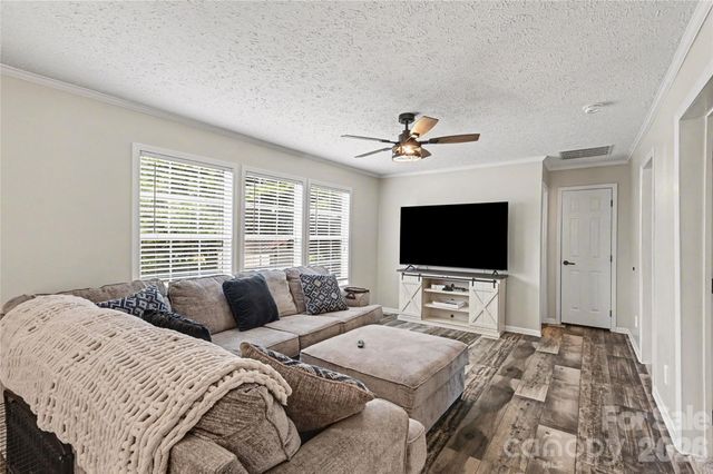 2843 Hopewell Church Road, Sherrills Ford, NC 28673