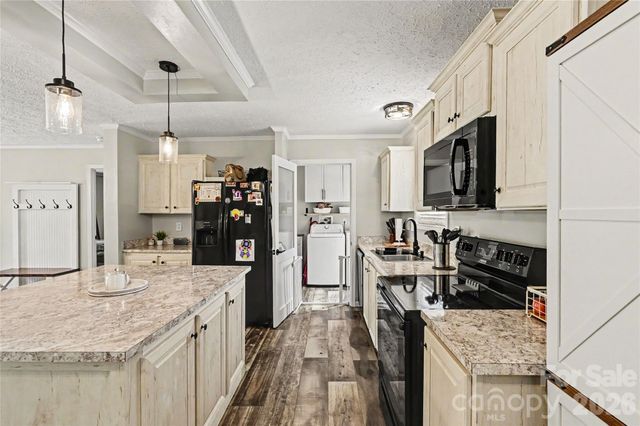 2843 Hopewell Church Road, Sherrills Ford, NC 28673