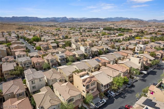 9865 Lime Tree Street, Las Vegas, NV 89178