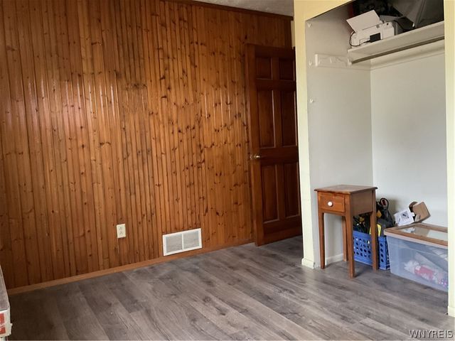 28 Nicholas Drive North, Tonawanda, NY 14150