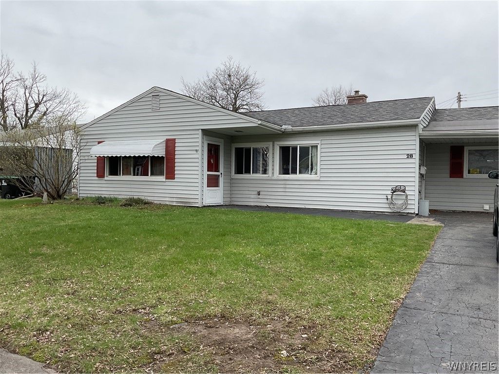 28 Nicholas Drive North, Tonawanda, NY 14150