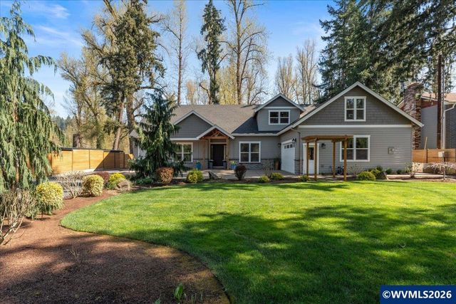 17465 S Abiqua Rd NE, Silverton, OR 97381