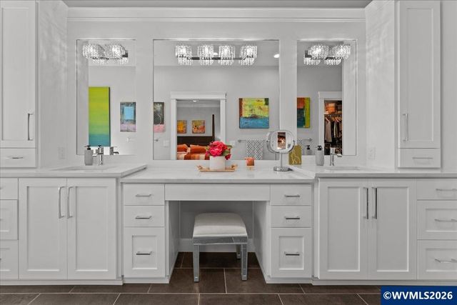 17465 S Abiqua Rd NE, Silverton, OR 97381