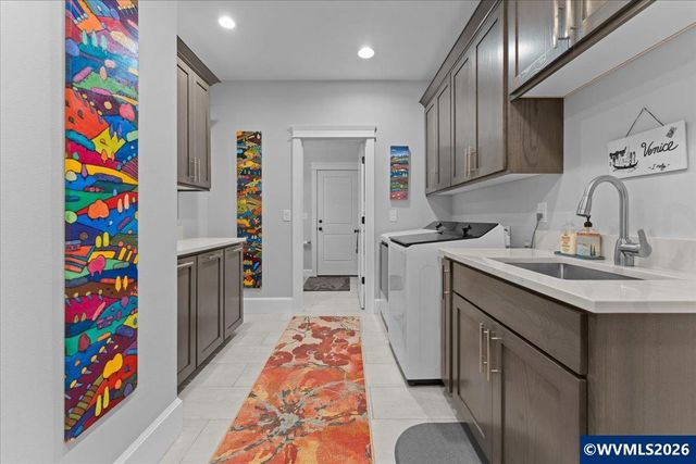 17465 S Abiqua Rd NE, Silverton, OR 97381