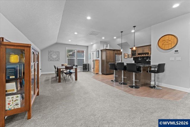 17465 S Abiqua Rd NE, Silverton, OR 97381