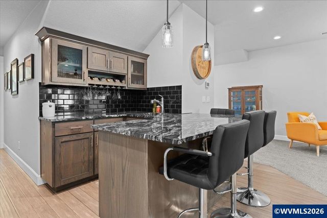 17465 S Abiqua Rd NE, Silverton, OR 97381