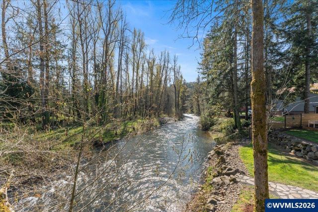 17465 S Abiqua Rd NE, Silverton, OR 97381