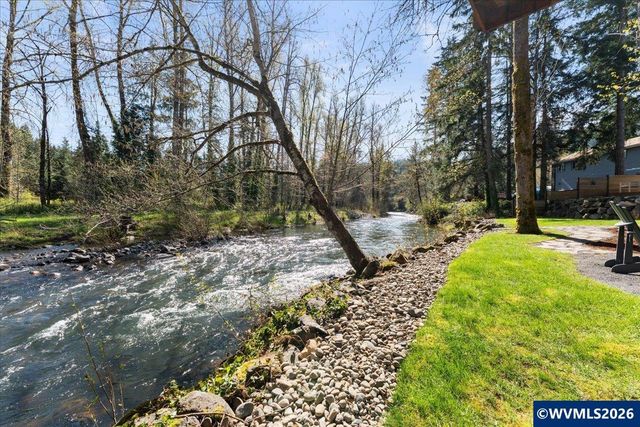 17465 S Abiqua Rd NE, Silverton, OR 97381