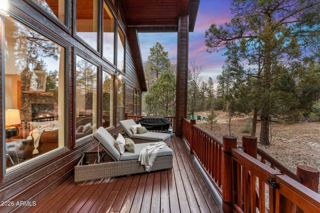 4651 W WHITE OAK Lane, Show Low, AZ 85901