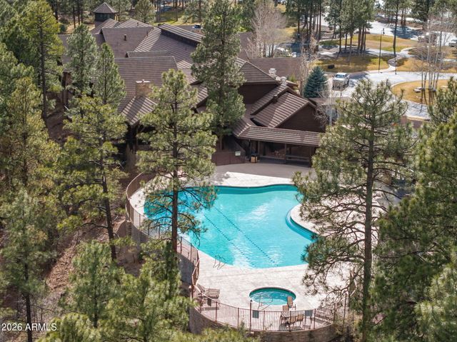 4651 W WHITE OAK Lane, Show Low, AZ 85901