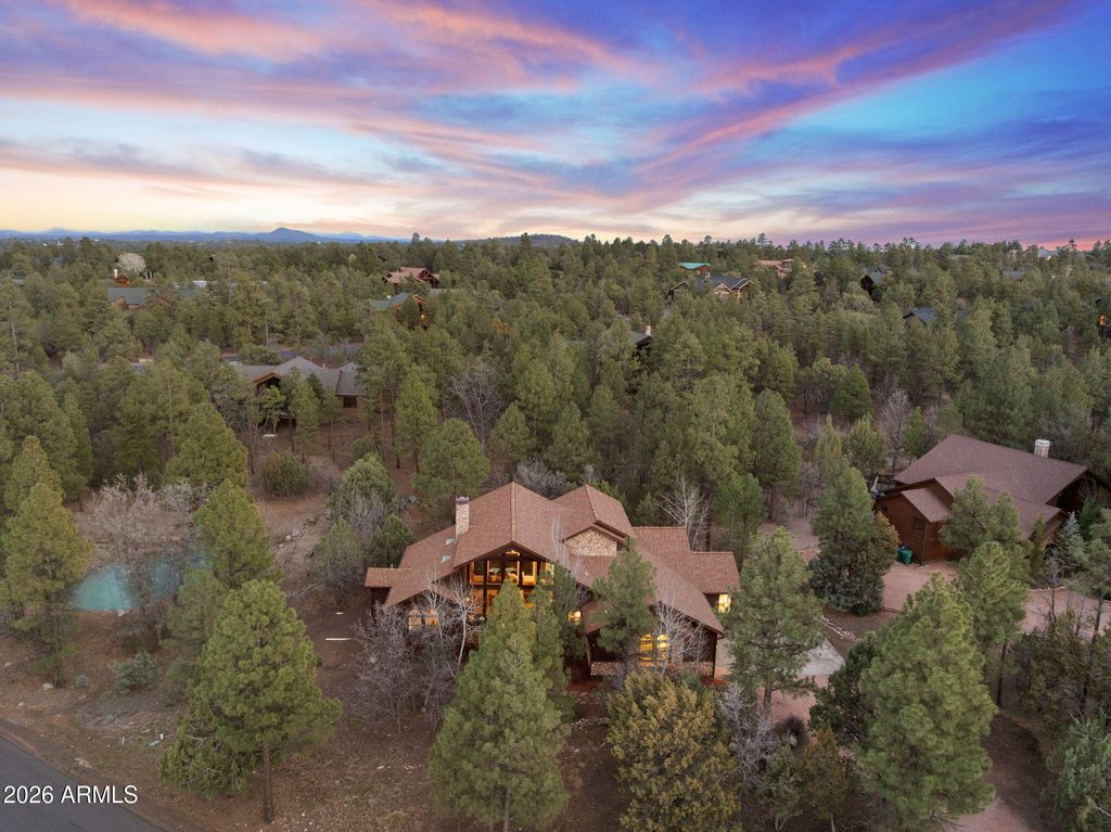 4651 W WHITE OAK Lane, Show Low, AZ 85901