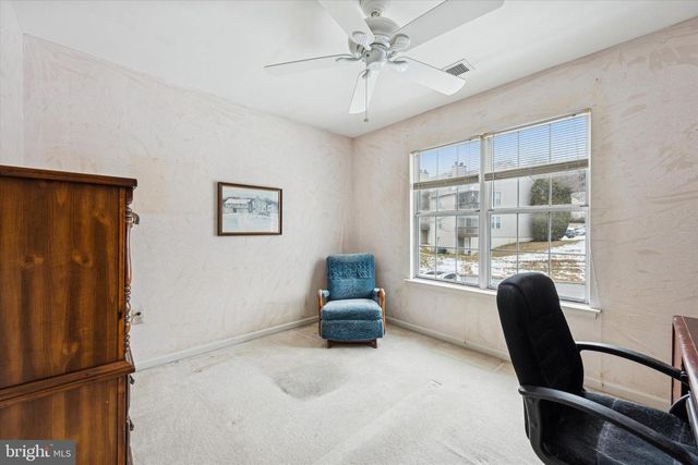 419 DERRY DR, Aston, PA 19014