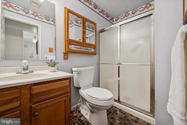 419 DERRY DR, Aston, PA 19014