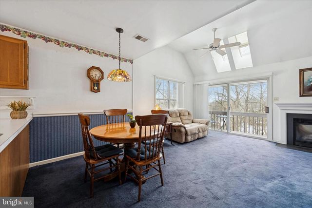 419 DERRY DR, Aston, PA 19014