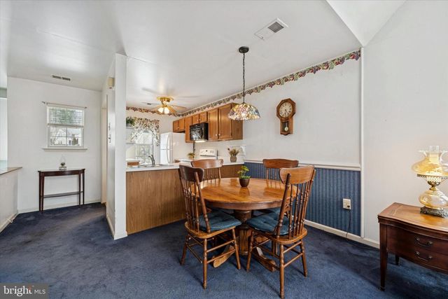 419 DERRY DR, Aston, PA 19014