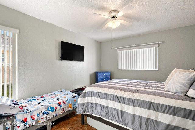 10381 Flag Road, Spring Hill, FL 34608