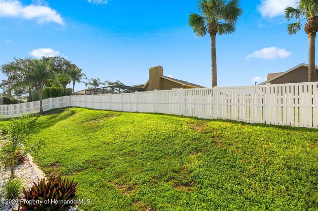 10381 Flag Road, Spring Hill, FL 34608