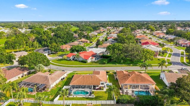 10381 Flag Road, Spring Hill, FL 34608