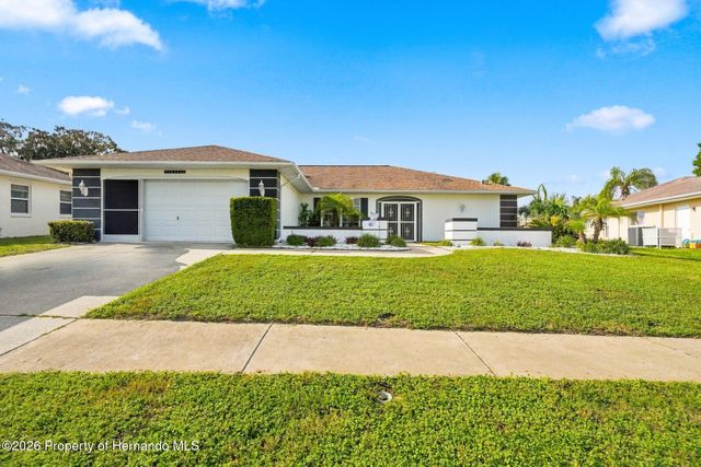 10381 Flag Road, Spring Hill, FL 34608