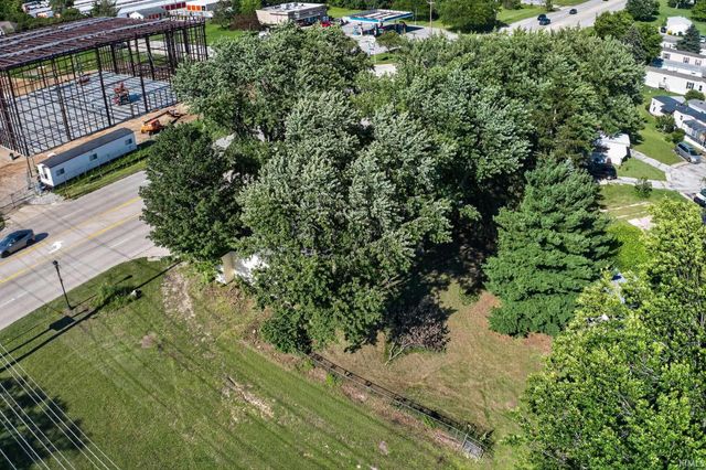 16974 Douglas Road, Mishawaka, IN 46545