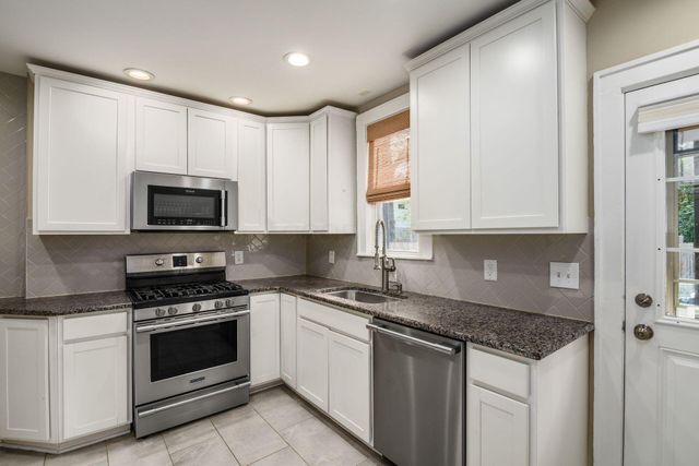 1111 Northwest Boulevard, Columbus, OH 43212