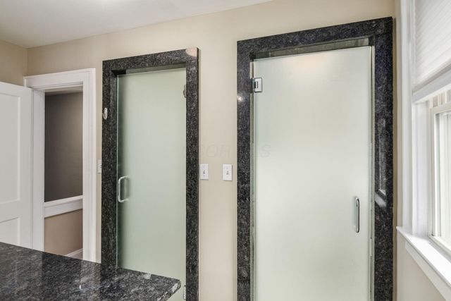 1111 Northwest Boulevard, Columbus, OH 43212