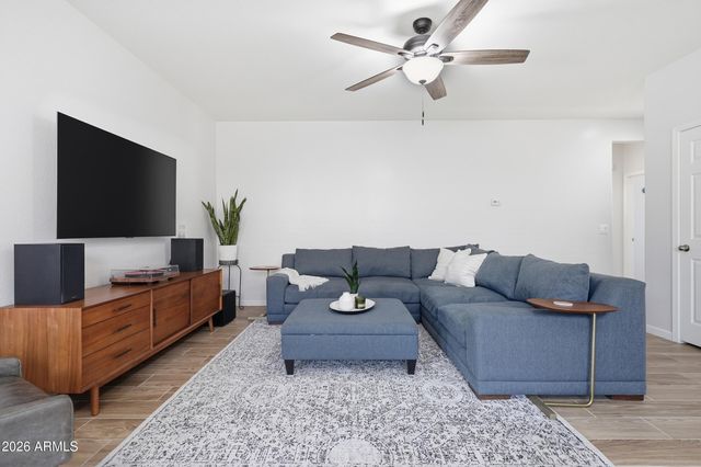 5409 W STRAIGHT ARROW Lane, Phoenix, AZ 85083