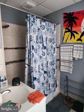 902 OHIO AVE, Trenton, NJ 08638