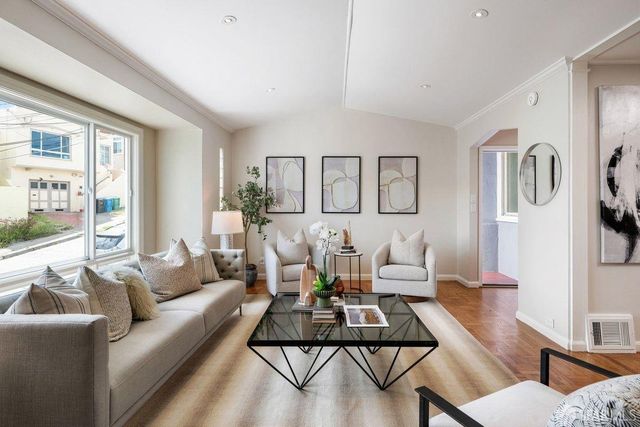 246 Ottawa Avenue, San Francisco, CA 94112