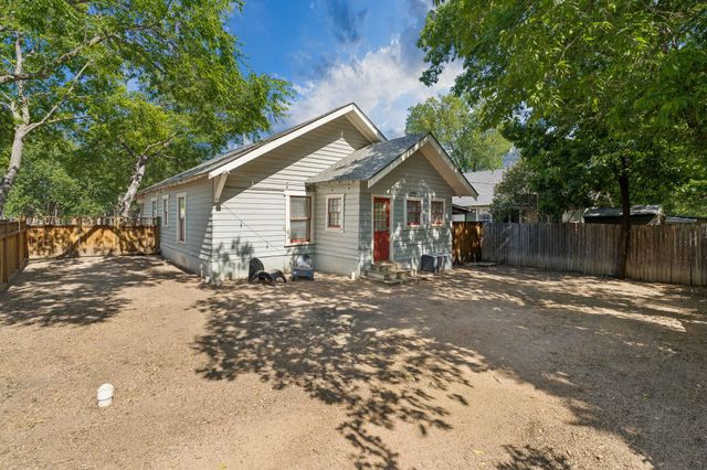 2111 Washington Avenue, Fort Worth, TX 76110