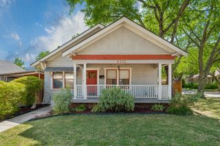 2111 Washington Avenue, Fort Worth, TX 76110