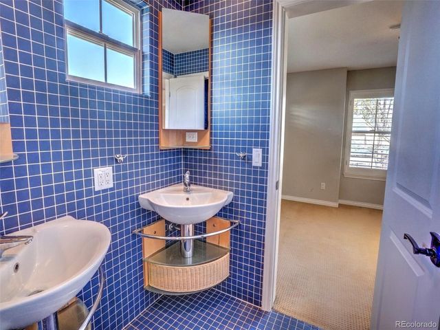 58 Blue Heron Dr, Thornton, CO 80241