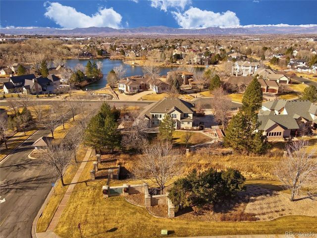 58 Blue Heron Dr, Thornton, CO 80241
