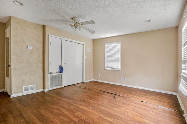 3304 Hardy Street, Fort Worth, TX 76106